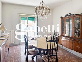 Trilocale in Vendita a Roma, 279'000€, 102 m²