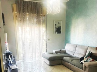 Quadrilocale in Vendita a Catania, zona Barriera, 149'000&euro;, 98 m², con Box