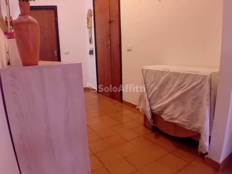 Appartamento in Affitto a Tarquinia, 600€, 73 m²