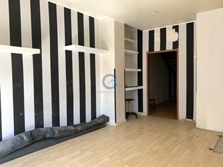 Immobile commerciale in Affitto a Catanzaro, zona Catanzaro Centro, 550&euro;, 70 m²