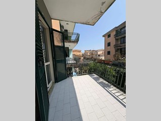 Appartamento in Vendita a Marcianise, 160'000€, 120 m²