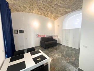 Bilocale in Vendita a Roma, 269'000€, 50 m², arredato