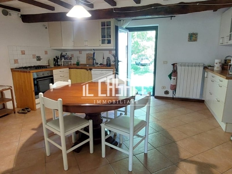 Rustico in Vendita a San Godenzo, zona San Godenzo, 265'000€, 150 m²