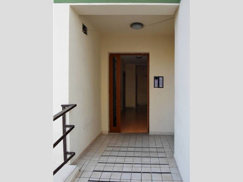 Ufficio in Affitto a Quartu Sant'Elena, zona Colombo, 550€, 60 m²