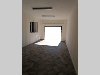 Immobile commerciale in Affitto a Pisa, 700€, 40 m²