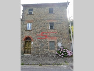 Casa Indipendente in Vendita a Montecatini Terme, zona Nievole, 240'000€, 183 m², arredato