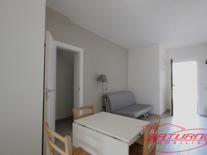 Trilocale in Vendita a Lucca, zona Arancio, 135'000€, 50 m², arredato