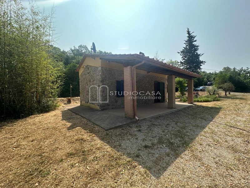 Casa Indipendente in Vendita a Montecatini Val di Cecina, zona Sassa, 120'000€, 36 m², arredato