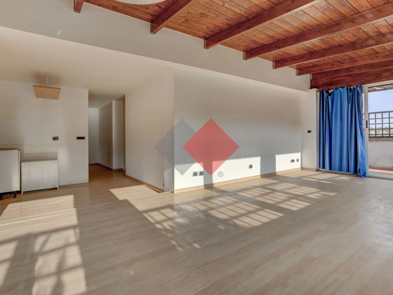 Trilocale in Vendita a Roma, 285'000€, 80 m²