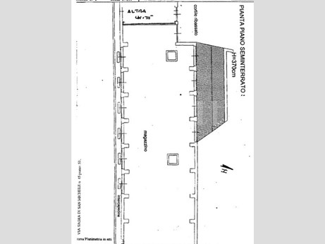 Magazzino in Vendita a Torino, 180'000€, 400 m²