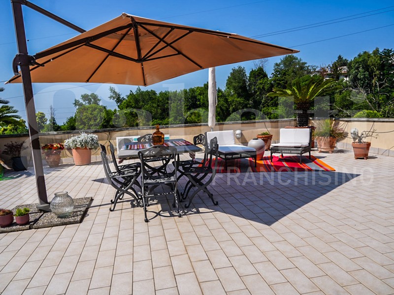 Quadrilocale in Vendita a Napoli, 520'000€, 110 m²