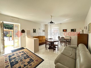 Quadrilocale in Vendita a Fiuggi, 104'000€, 110 m², arredato