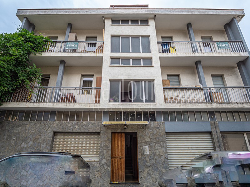 Monolocale in Vendita a Aosta, 70'000&euro;, 45 m², arredato