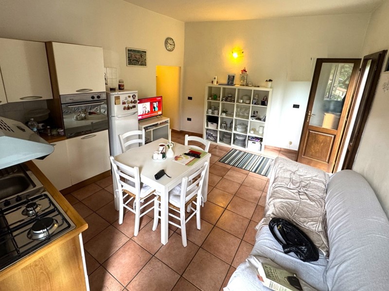 Casa Semi Indipendente in Vendita a Vernio, zona San Quirico, 64'000€, 65 m²