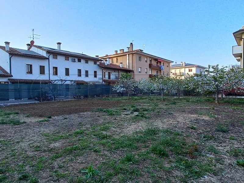 Terreno edificabile in Vendita a Altavilla Vicentina, zona altavilla vicentina, 134'000€, 570 m²