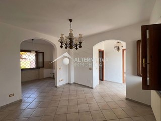 Trilocale in Vendita a San Giuliano Terme, zona Arena Metato, 170'000€, 60 m², con Box