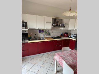 Quadrilocale in Vendita a Gallarate, zona Caiello, 150'000€, 96 m², arredato, con Box