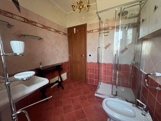 Trilocale in Vendita a Colfelice, 89'000€, 122 m²