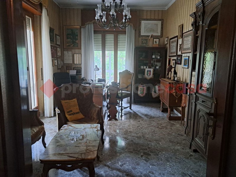 Appartamento in Vendita a Bari, 305'000€, 130 m²