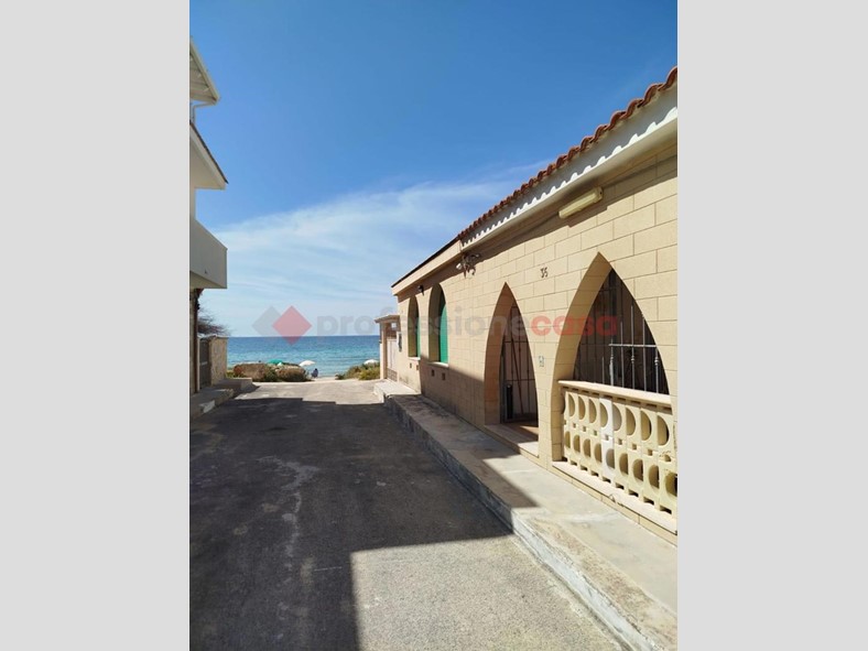 Casa Indipendente in Vendita a Manduria, 195'000€, 90 m²