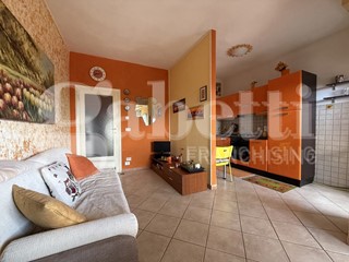 Trilocale in Vendita a Pontedera, 94'000€, 57 m², arredato