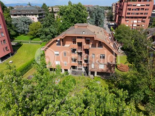 Appartamento in Vendita a Monza, 1'200'000€, 264 m²