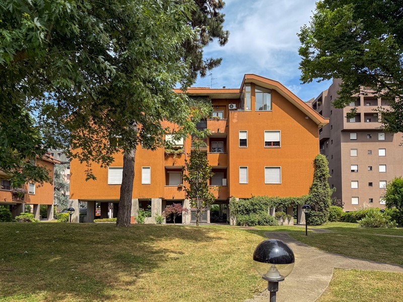 Appartamento in Vendita a Monza, 1'200'000€, 264 m²