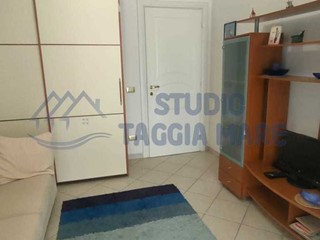 Bilocale in Vendita a Sanremo, 195'000€, 49 m², arredato