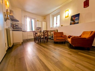 Quadrilocale in Vendita a La Spezia, zona NORD, 159'000€, 90 m²