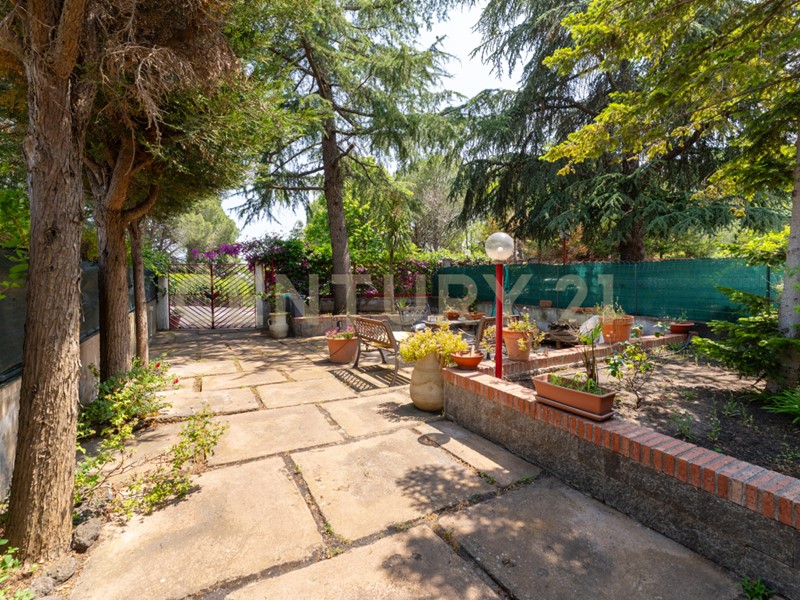 Casa Indipendente in Vendita a Mascalucia, 189'000€, 143 m²