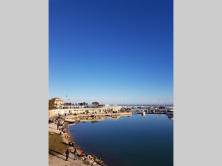 Trilocale in Affitto a Ragusa, zona Marina Di Ragusa, 750€, 75 m², arredato, con Box