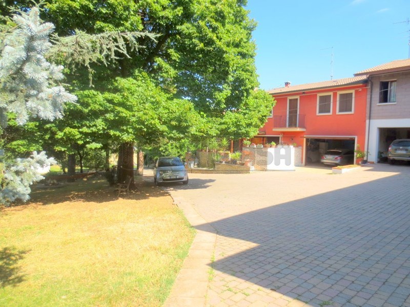 Casa Indipendente in Vendita a Montecchio Maggiore, 160 m²