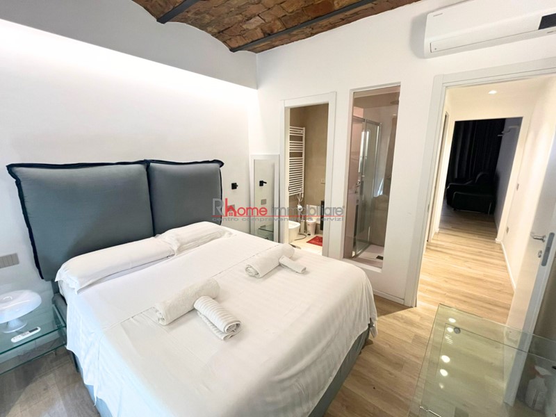 Bilocale in Vendita a Roma, 295'000€, 68 m², arredato