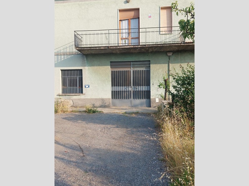 Casa Semi Indipendente in Vendita a Castelfranco di Sotto, 200'000€, 300 m², con Box