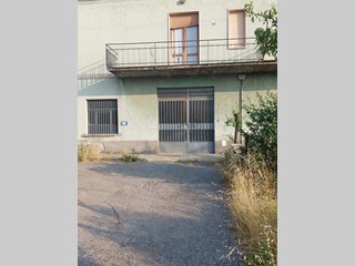 Casa Semi Indipendente in Vendita a Castelfranco di Sotto, 200'000€, 300 m², con Box