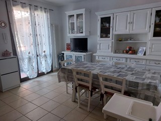 Trilocale in Vendita a Bientina, 159'000€, 72 m², arredato, con Box