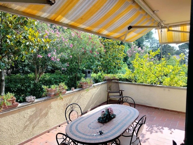 Trilocale in Vendita a Rosignano Marittimo, zona Castiglioncello, 218'000€, 75 m², arredato