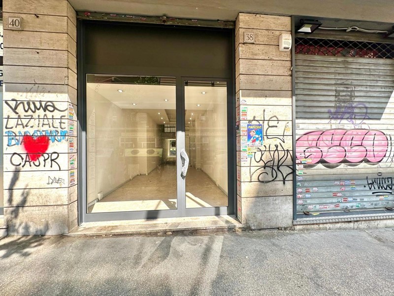 Negozio in Affitto a Roma, 800&euro;, 45 m²