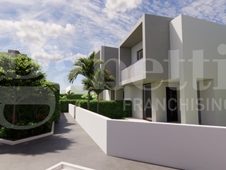 Villa bifamiliare in Vendita a Marino, 369'000€, 120 m²