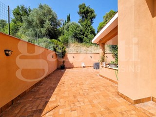 Villa in Vendita a Ponzano Romano, 135'000€, 104 m²