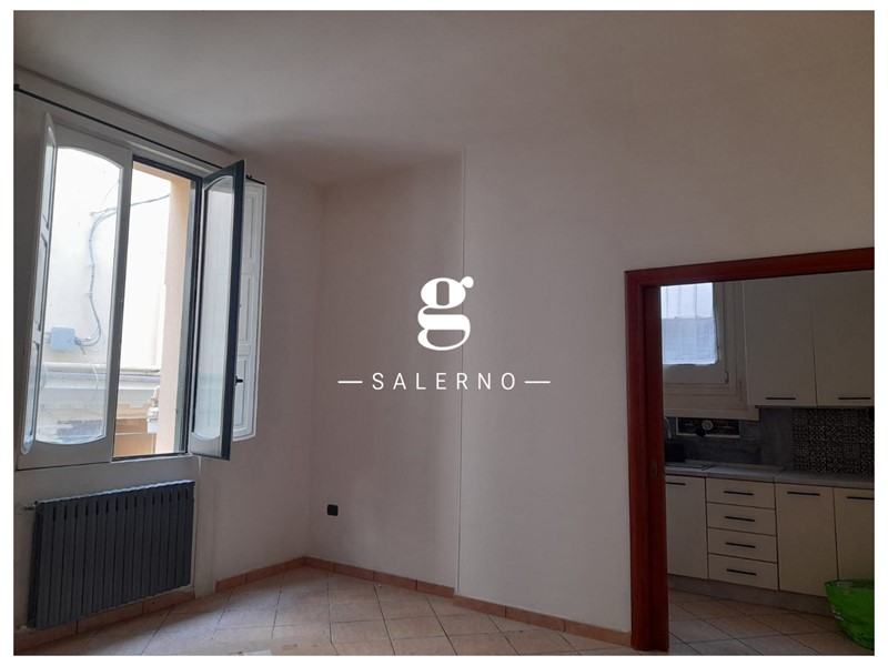 Trilocale in Affitto a Salerno, 900€, 114 m²