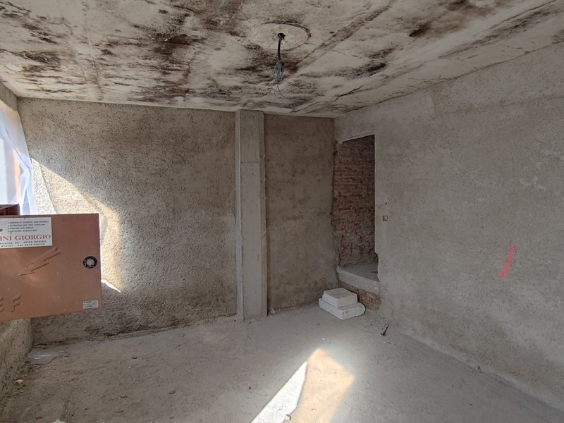 Casa Indipendente in Vendita a Adria, 80'000€, 170 m²