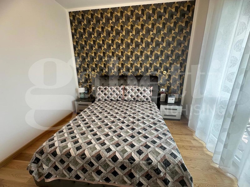 Bilocale in Vendita a Torino, 160'000€, 72 m², arredato