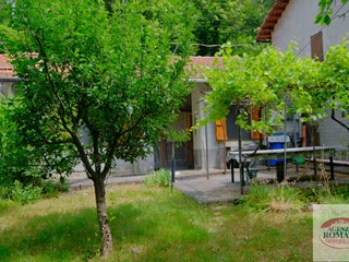 Casa Semi Indipendente in Vendita a Sassello, 65'000€, 70 m²