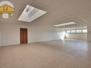 Negozio in Vendita a Mogliano Veneto, 260'000€, 130 m²