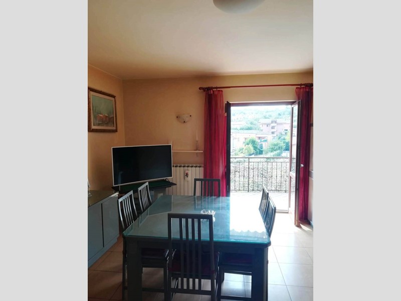 Quadrilocale in Vendita a Avellino, 89'000&euro;, 100 m²