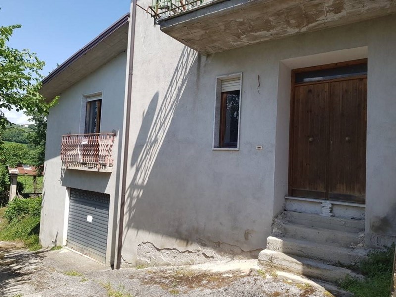 Casa Semi Indipendente in Vendita a Santa Paolina, 20'000&euro;, 120 m²