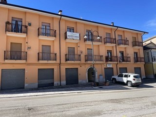 Trilocale in Vendita a Montemarano, 79'000&euro;, 85 m²