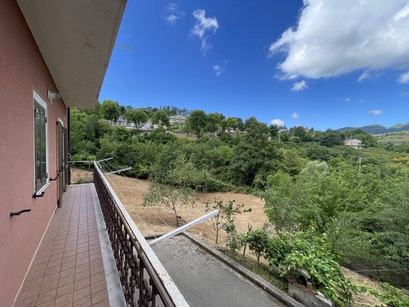 Trilocale in Vendita a Montemarano, 70'000&euro;, 88 m²