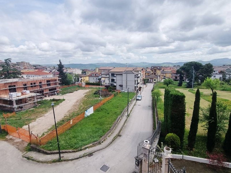 Appartamento in Vendita a Grottaminarda, 140'000&euro;, 115 m²